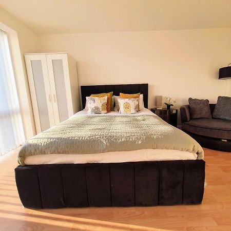 Contemporary Modern Studio Apartment - City Centre Birmingham Esterno foto