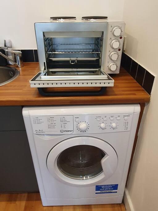 Contemporary Modern Studio Apartment - City Centre Birmingham Esterno foto