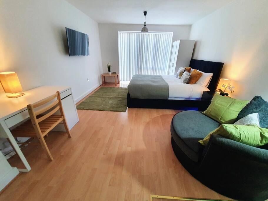 Contemporary Modern Studio Apartment - City Centre Birmingham Esterno foto