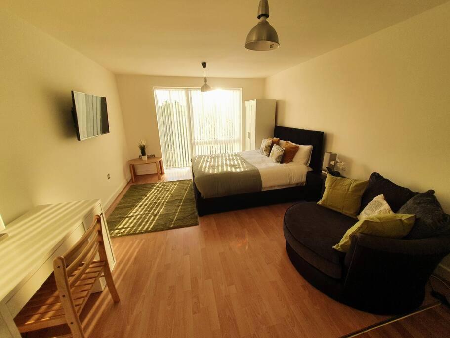 Contemporary Modern Studio Apartment - City Centre Birmingham Esterno foto
